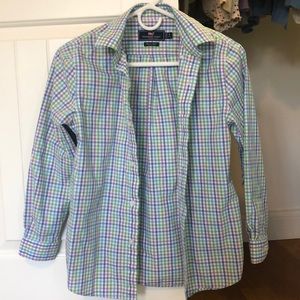 Vineyard Vines dress shirt.